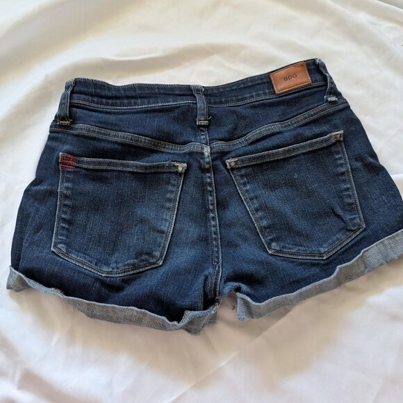 Dark Wash BDG Shorts 24W - Picture 4 of 4